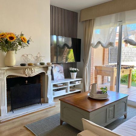 Villa Isabel Sitges, Rocamar Sant Pere De Ribes Zewnętrze zdjęcie
